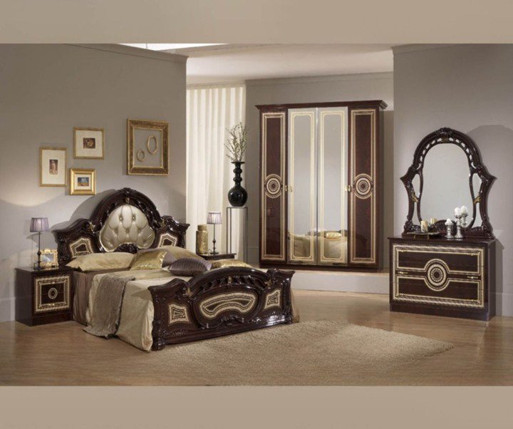 Ben Company Sara Padded Mahogany Finish Italian Bedroom Set Italian Bedroom Set Home Store UK Ben Company Sara Padded Mahogany Finish Italian Bedroom Set Italian Bedroom Set Home Store UK