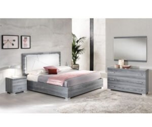 Ben Company Nicole Grey Finish Italian Bedroom Set Italian Bedroom Set Home Store Uk